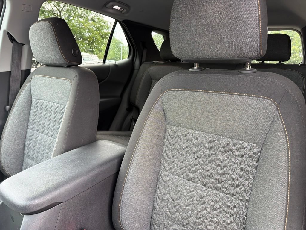 Used 2024 Chevrolet Equinox LT FWD image 8