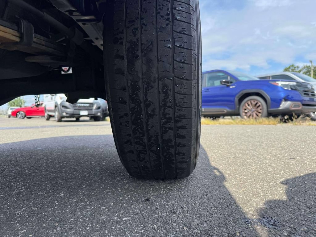 Used 2022 Toyota Tacoma SR5 AWD/4WD image 12