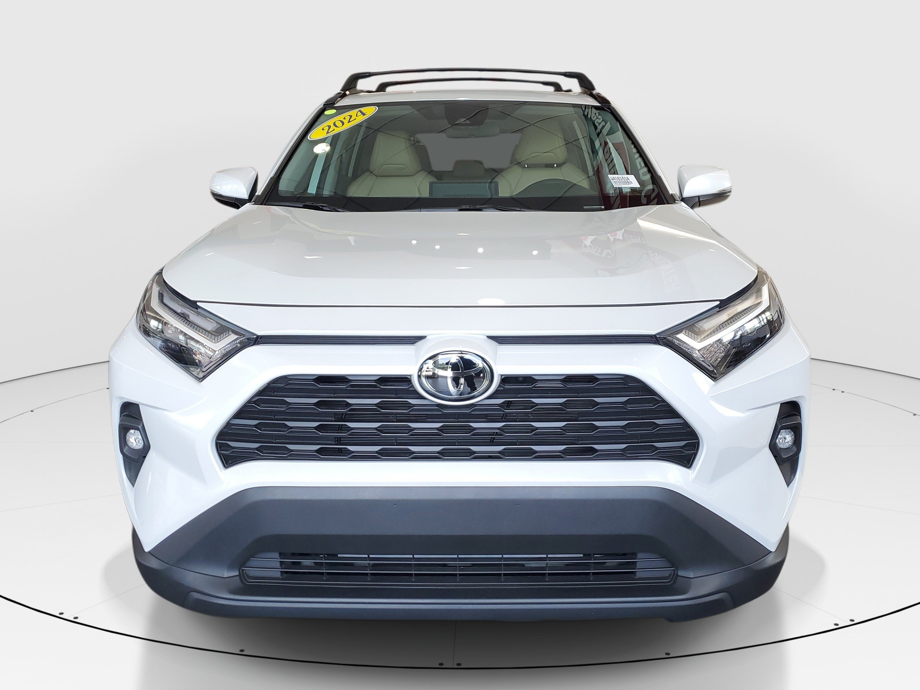 Used 2024 Toyota RAV4 XLE Premium FWD image 2