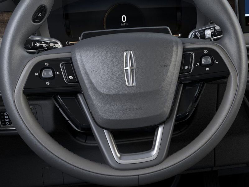 New 2025 Lincoln Corsair Reserve image 12