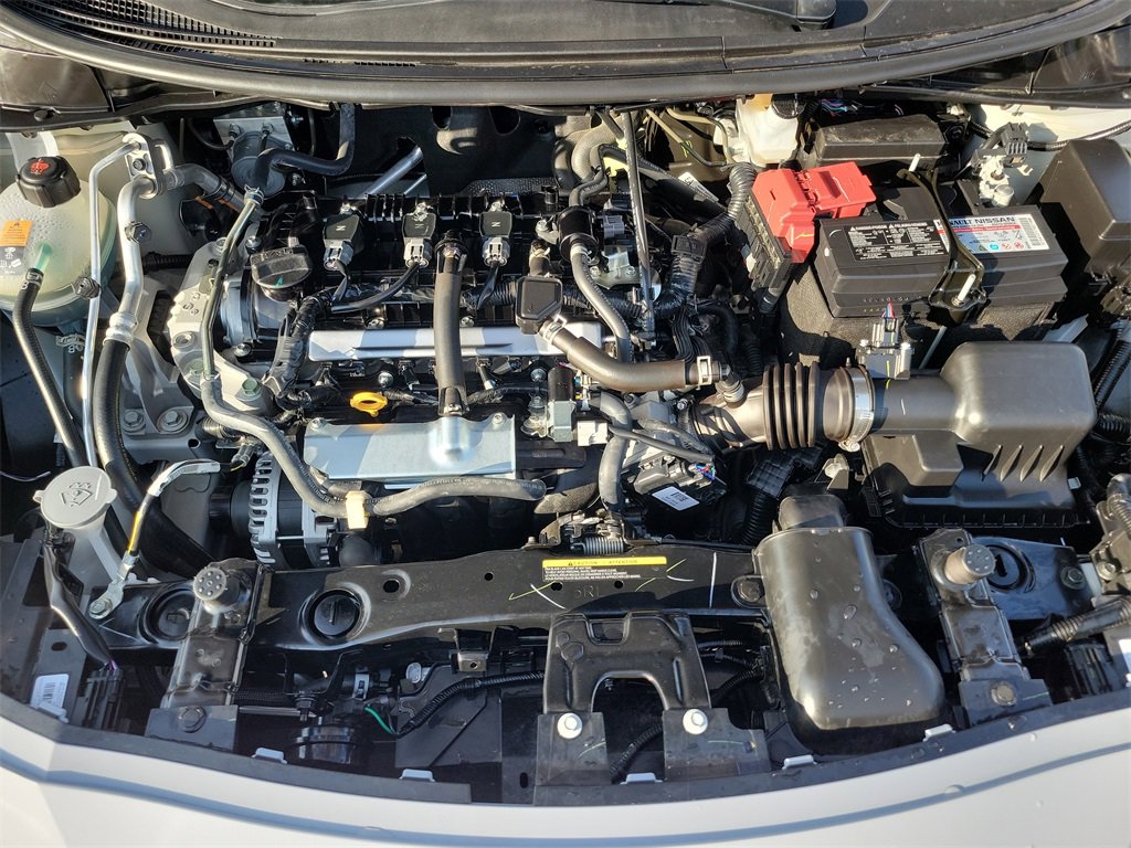 Certified 2025 Nissan Versa SR w/ Trunk Package image 29