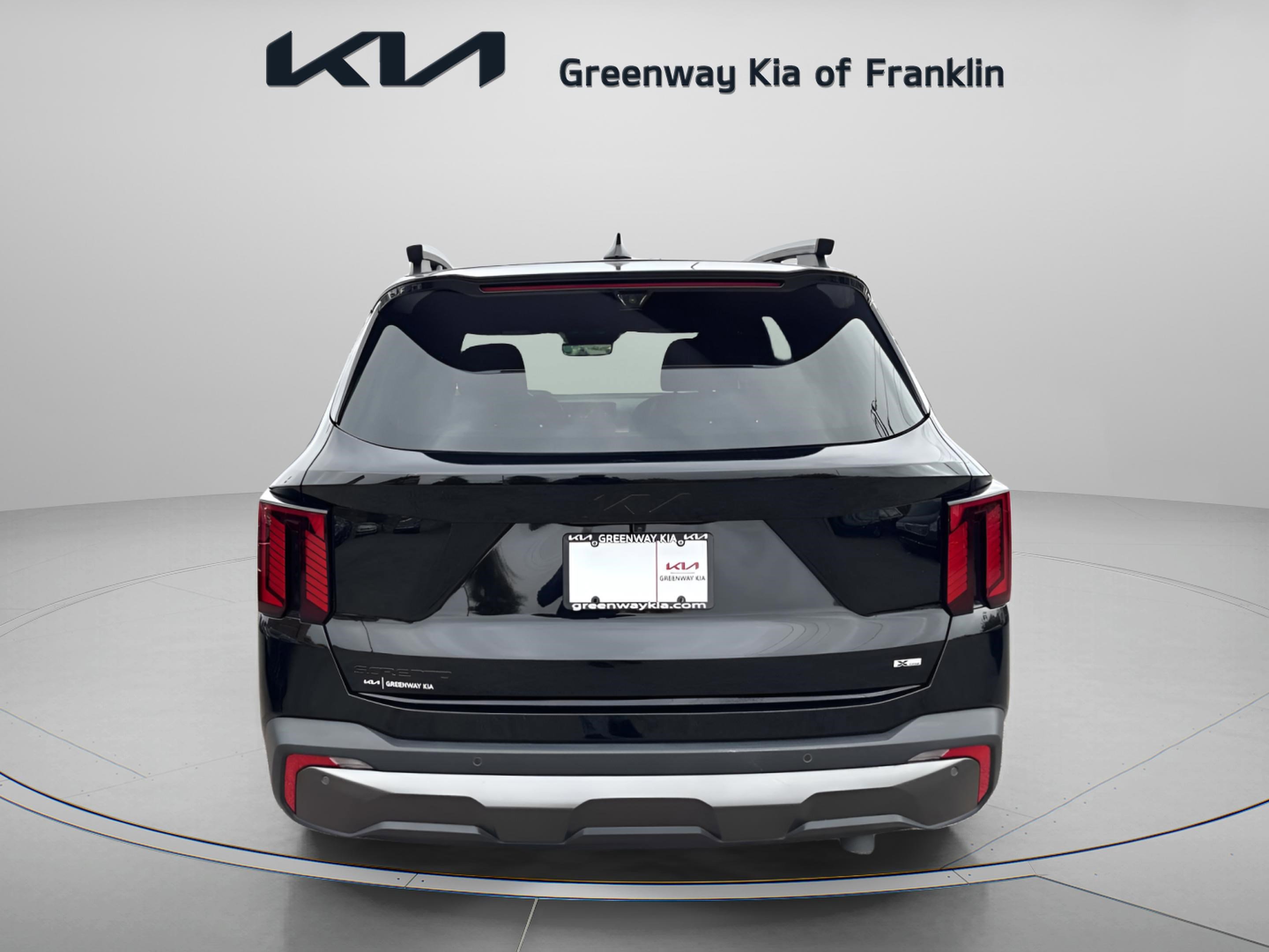 Used 2025 Kia Sorento SX Prestige w/ Sage Leather Package image 6