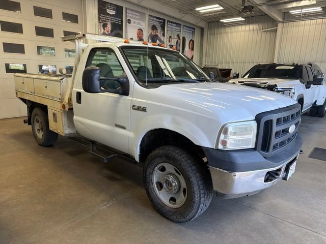 Used 2007 Ford F350 XL AWD/4WD image 4