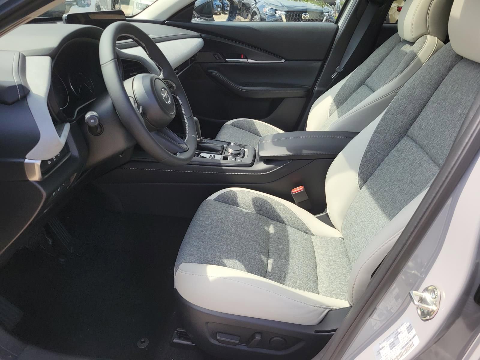 New 2026 MAZDA CX-30 Aire Edition AWD/4WD image 17