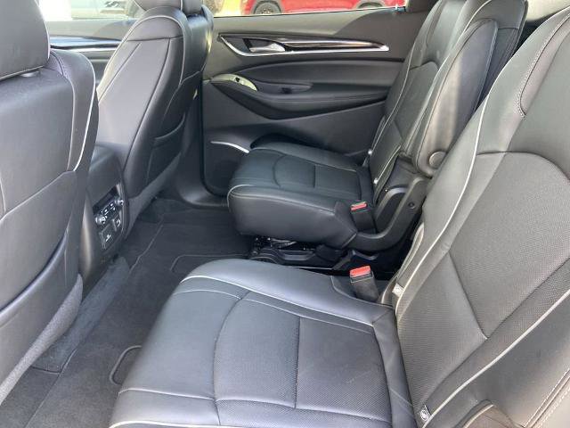 Used 2021 Buick Enclave Avenir w/ Avenir Technology Package image 22