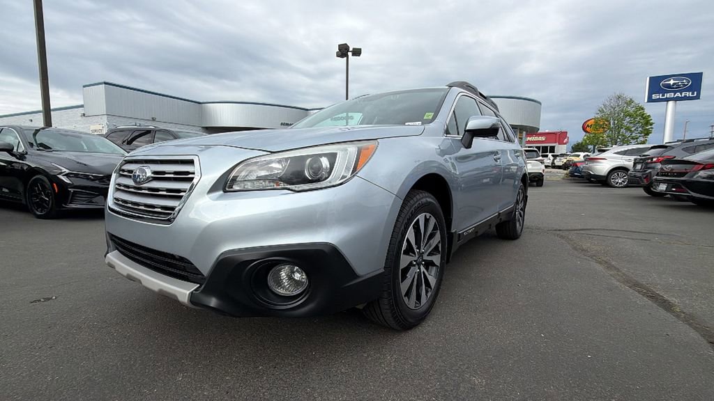 Used 2016 Subaru Outback 3.6R Limited image 9