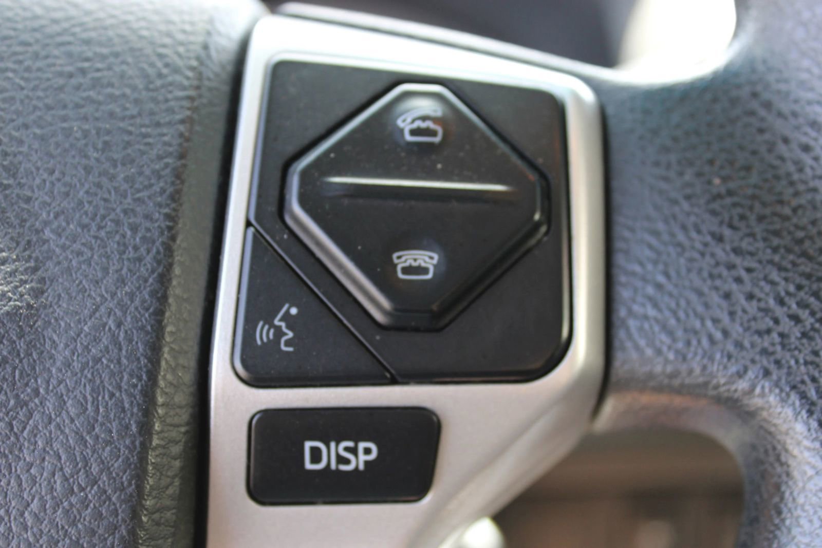 Used 2017 Toyota Tundra SR5 w/ SR5 Upgrade Package image 30