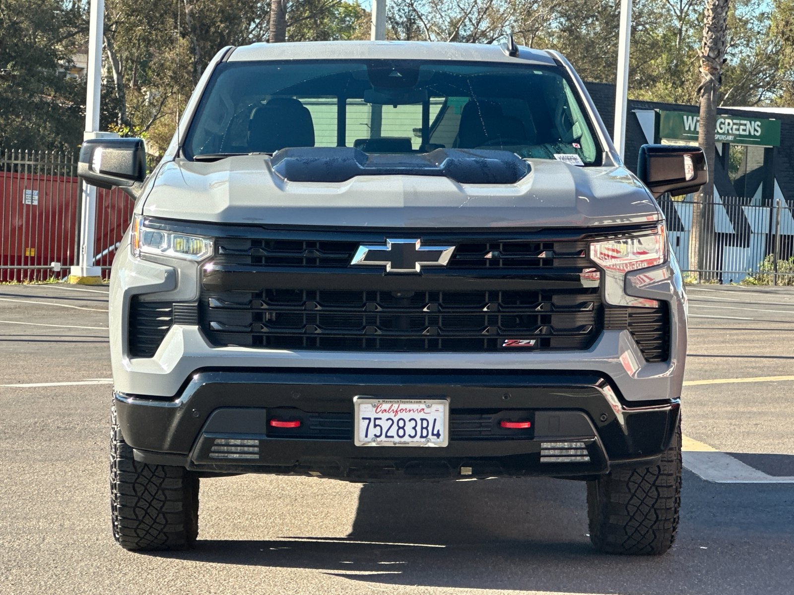 Used 2024 Chevrolet Silverado 1500 LT Trail Boss w/ LT Trail Boss Premium Package AWD/4WD image 7