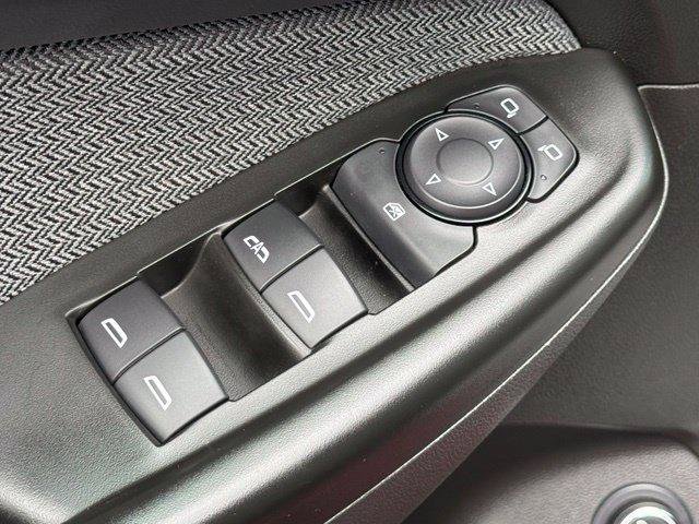 Used 2025 Chevrolet TrailBlazer LT w/ Convenience Package FWD image 9