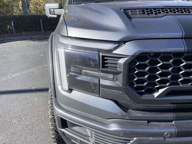 New 2025 Ford F150 Lariat w/ Equipment Group 502A High image 38