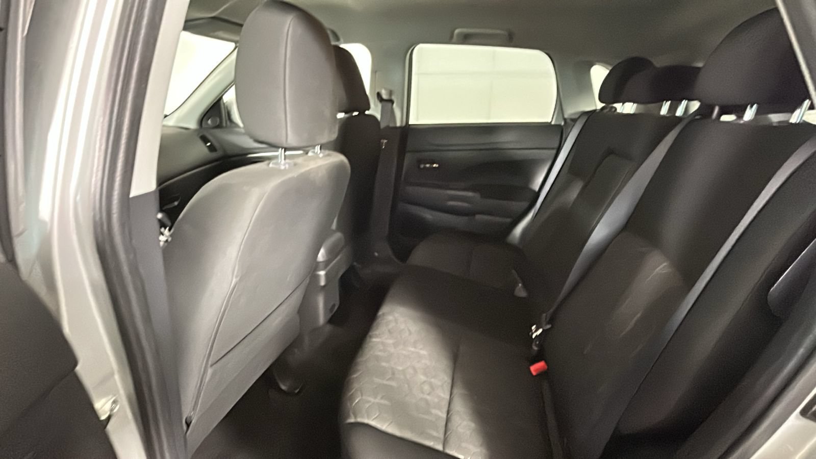 Used 2022 Mitsubishi Outlander Sport ES AWD/4WD image 29