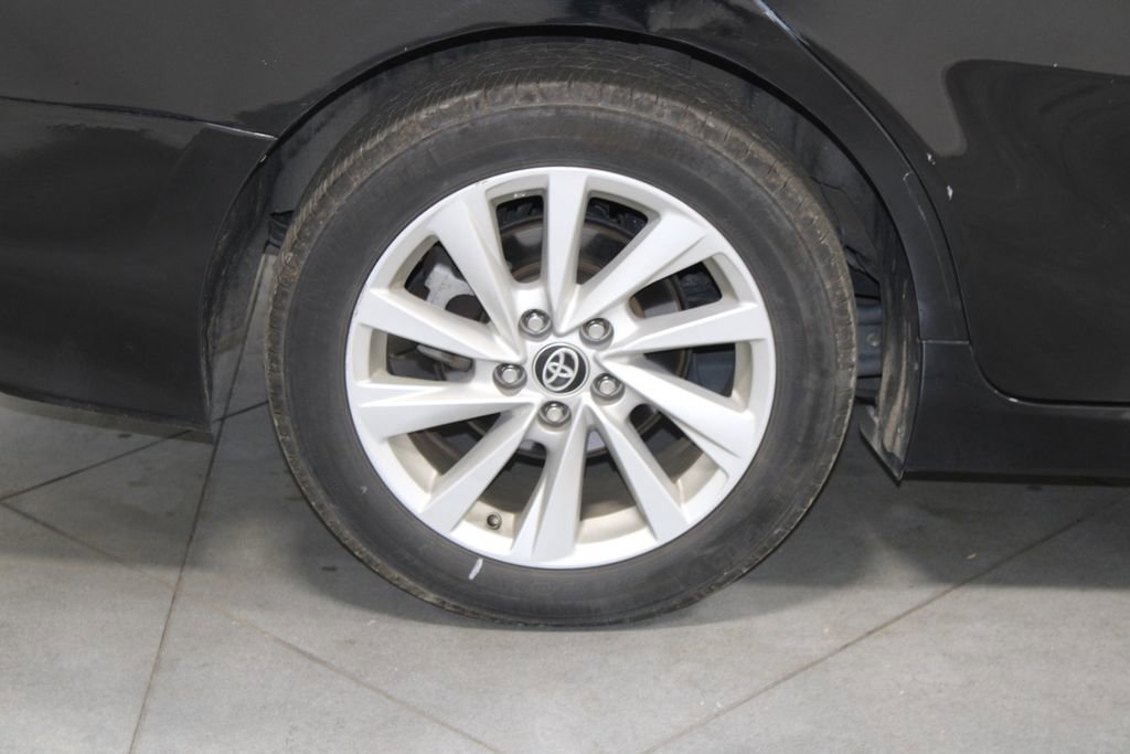 Used 2024 Toyota Camry LE image 12