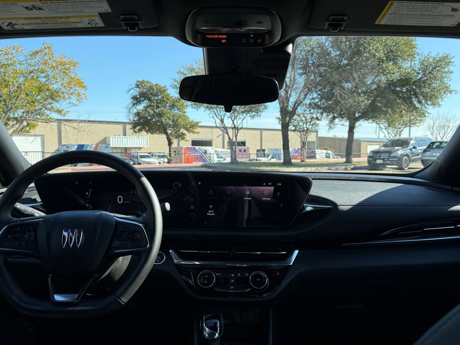 Used 2025 Buick Envista Sport Touring image 33