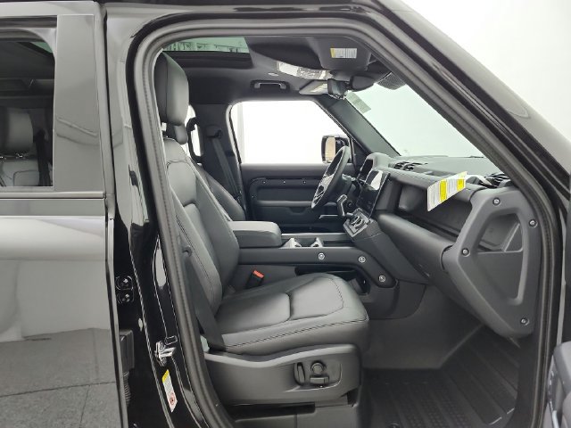 New 2026 Land Rover Defender 110 X-Dynamic SE AWD/4WD image 26
