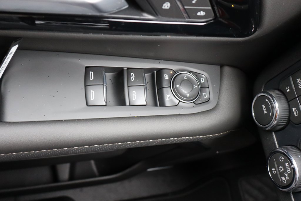 New 2026 Chevrolet Suburban Premier image 12