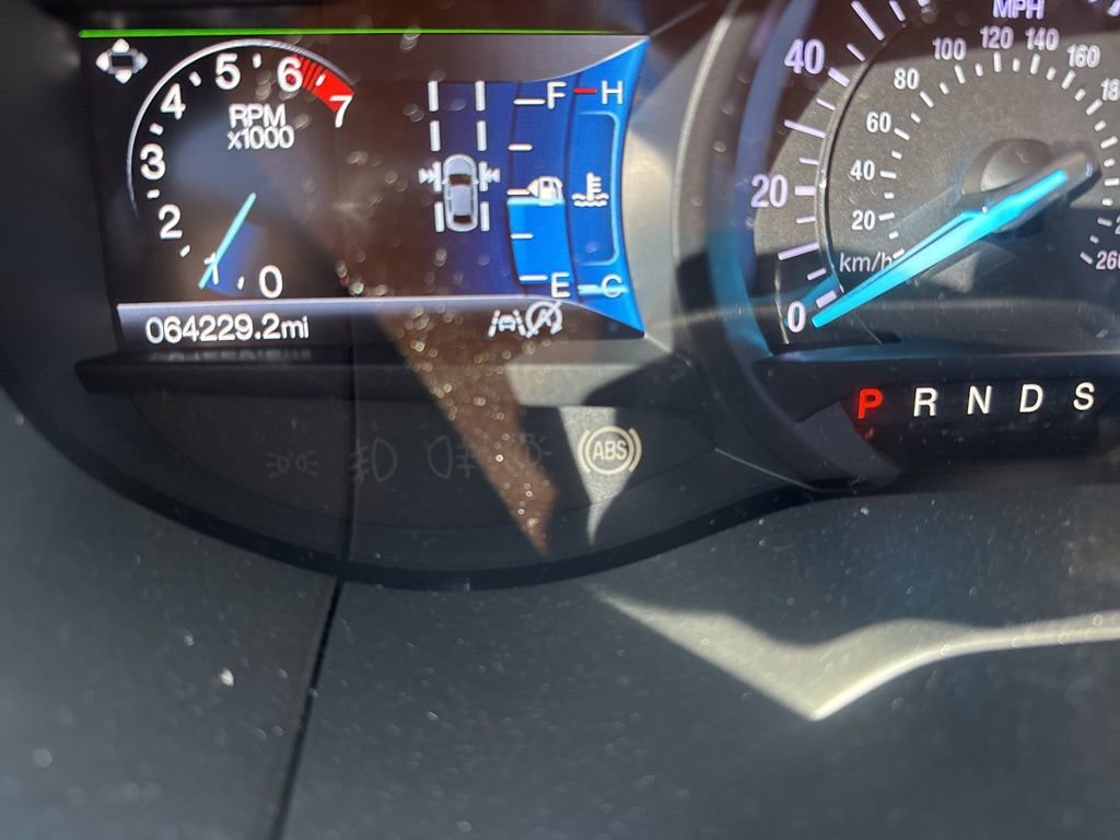 Used 2021 Ford Edge SE image 20