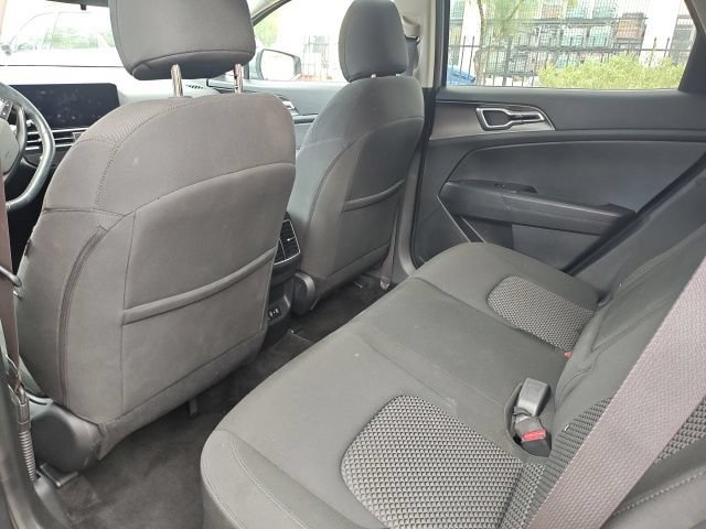 Used 2026 Kia Sportage LX FWD image 13