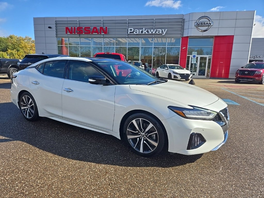 Used 2020 Nissan Maxima 3.5 SL w/ Floor Mat Group image 1