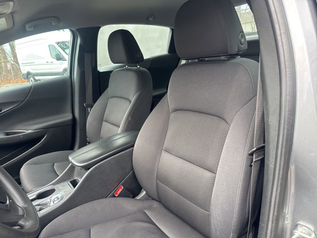 Used 2023 Chevrolet Malibu LT image 15
