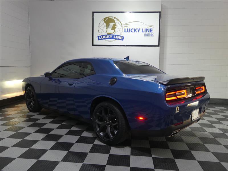 Used 2020 Dodge Challenger SXT w/ Plus Package image 11