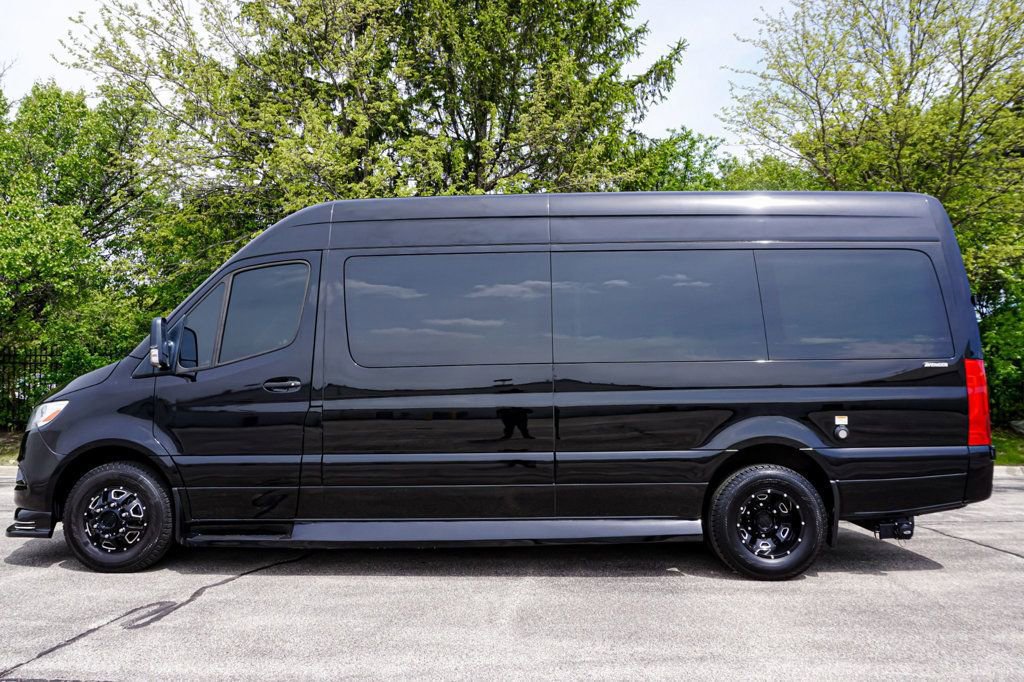 Used 2021 Mercedes-Benz Sprinter 3500 image 8