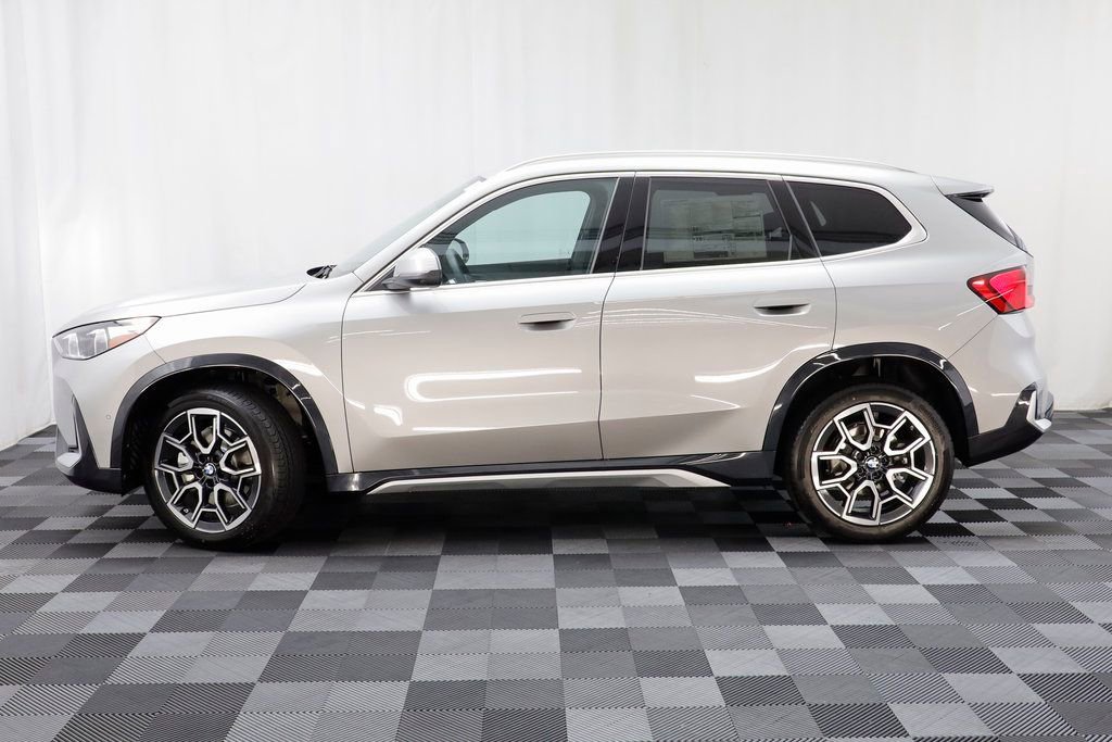New 2026 BMW X1 xDrive28i AWD/4WD image 4
