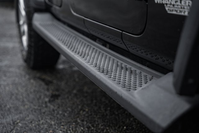Used 2019 Jeep Wrangler Unlimited Sport S image 17