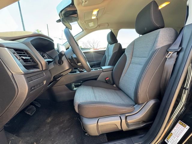 Used 2021 Nissan Rogue S AWD/4WD image 10