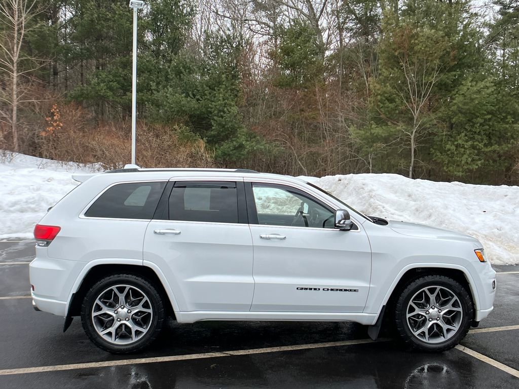 Used 2020 Jeep Grand Cherokee Overland image 6