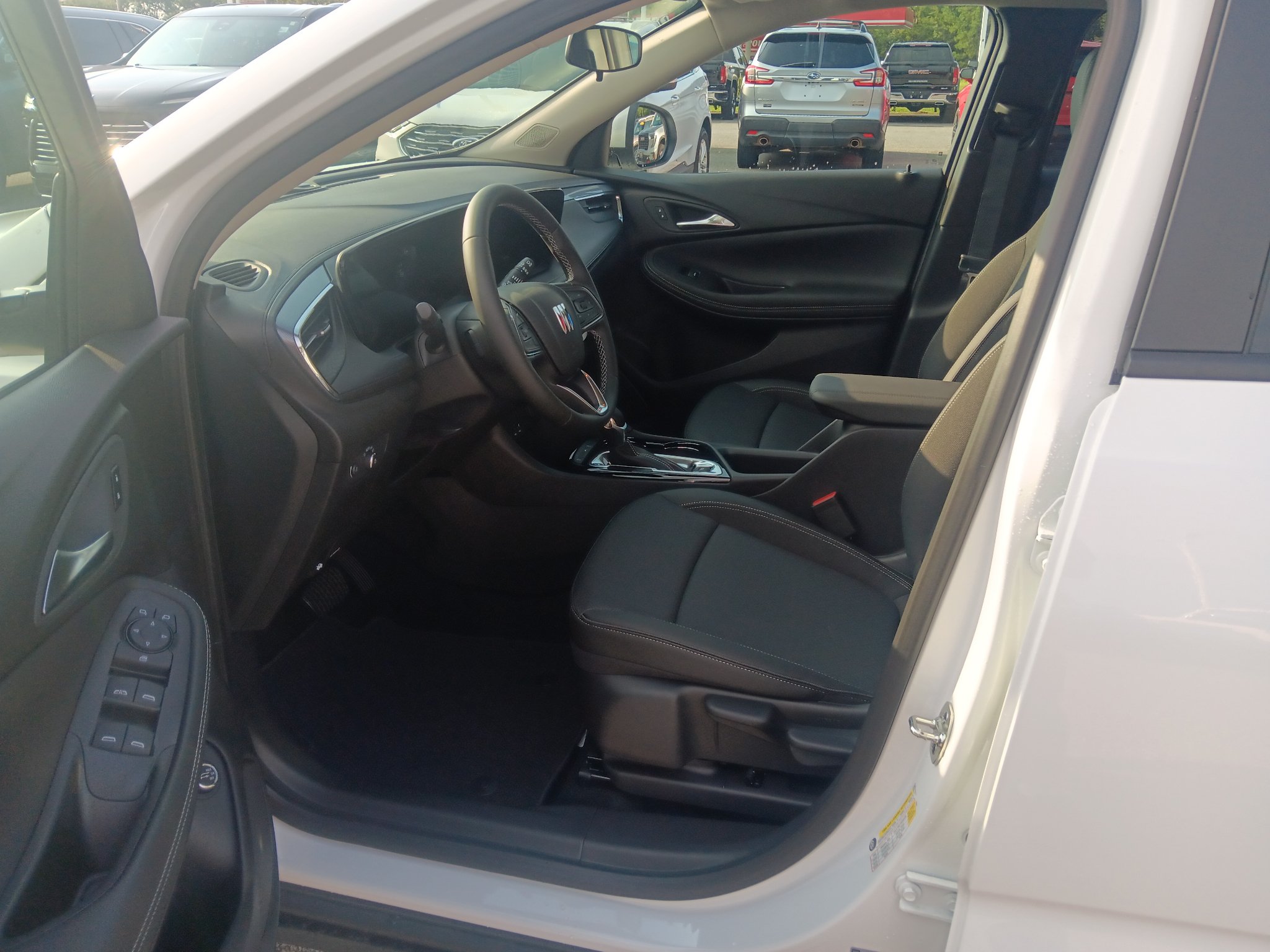 New 2026 Buick Encore GX Preferred FWD image 9