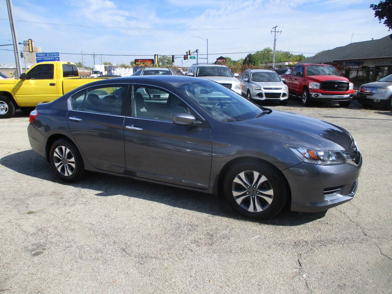 Used 2013 Honda Accord LX image 2