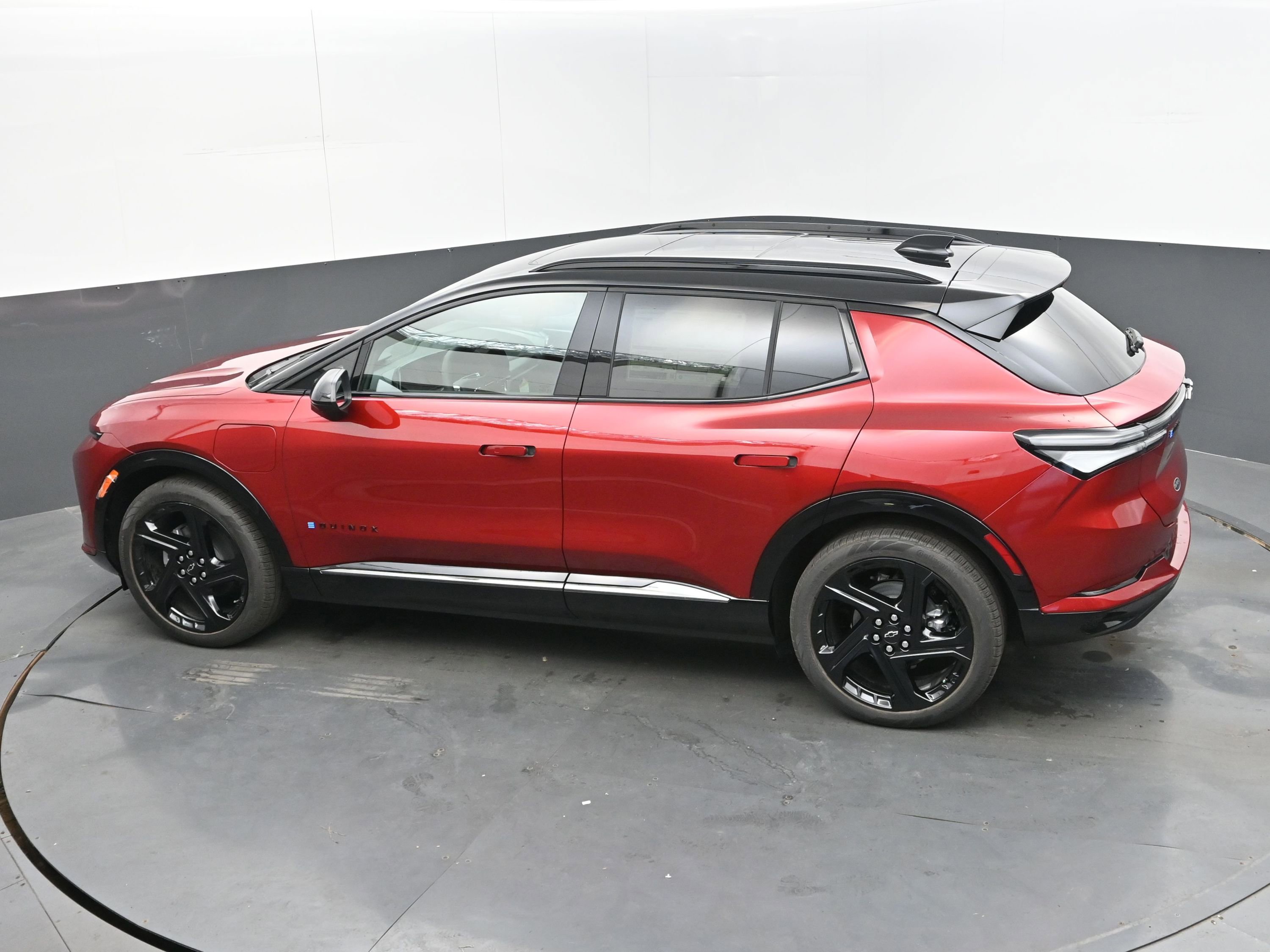 New 2026 Chevrolet Equinox EV RS image 37