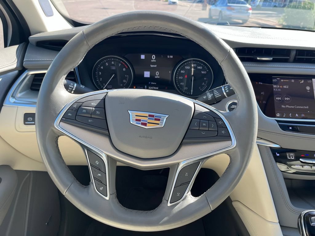 Used 2024 Cadillac XT5 Premium Luxury w/ Technology Package FWD image 31