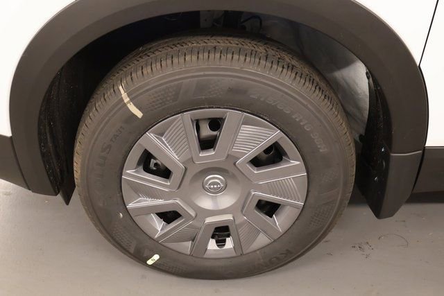 New 2026 Nissan Kicks S FWD image 7