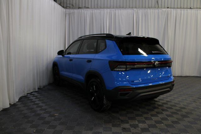 New 2026 Volkswagen Taos SE AWD/4WD image 23