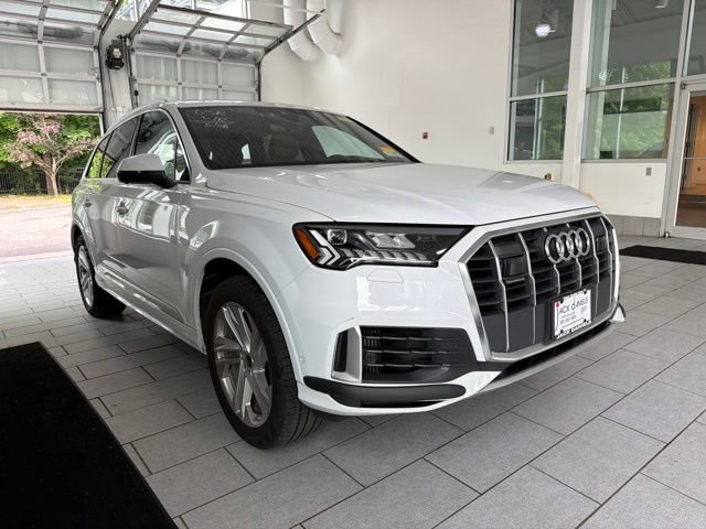 Used 2023 Audi Q7 3.0T Premium w/ Convenience Package AWD/4WD image 6