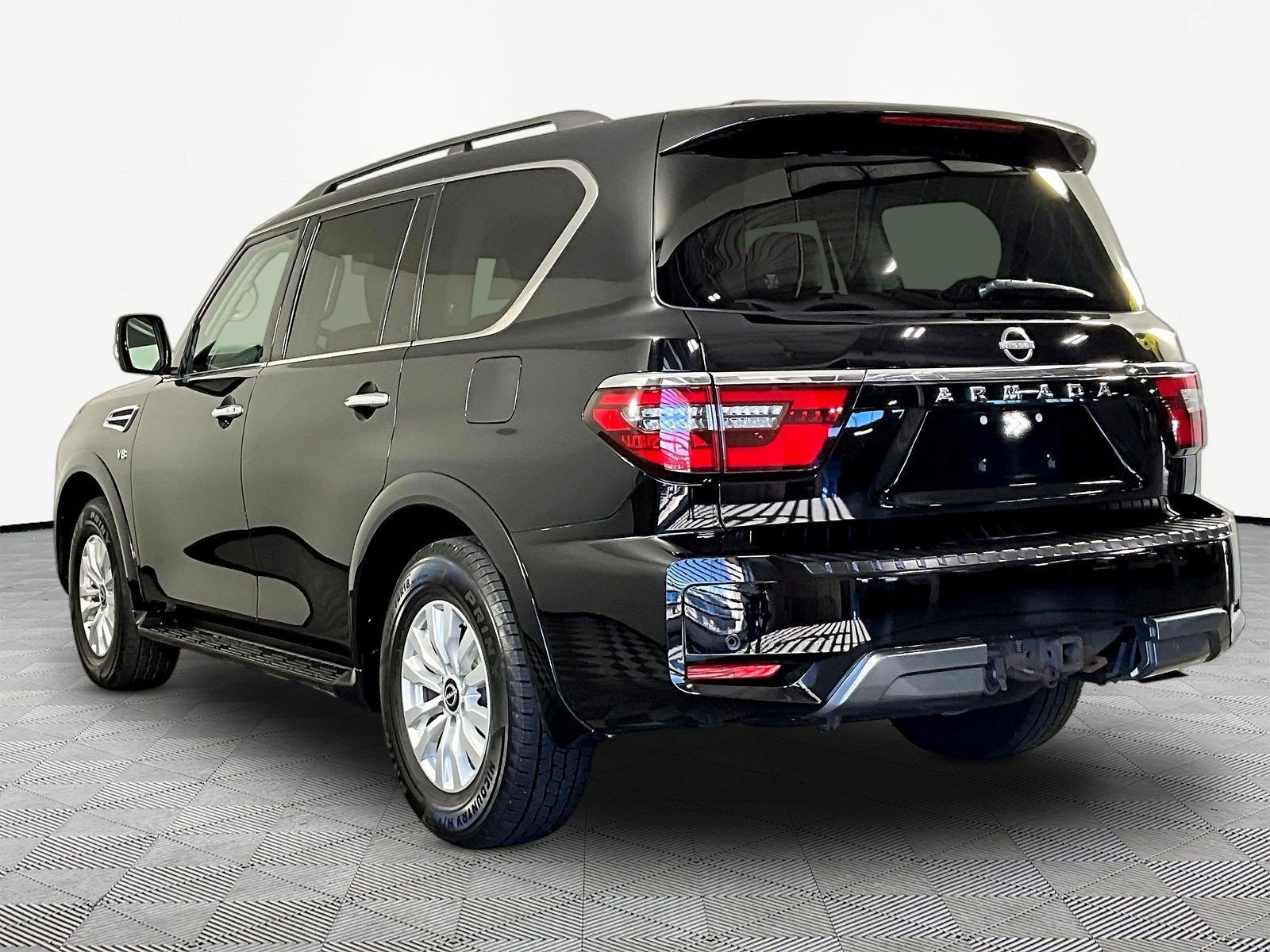 Used 2021 Nissan Armada SV AWD/4WD image 4
