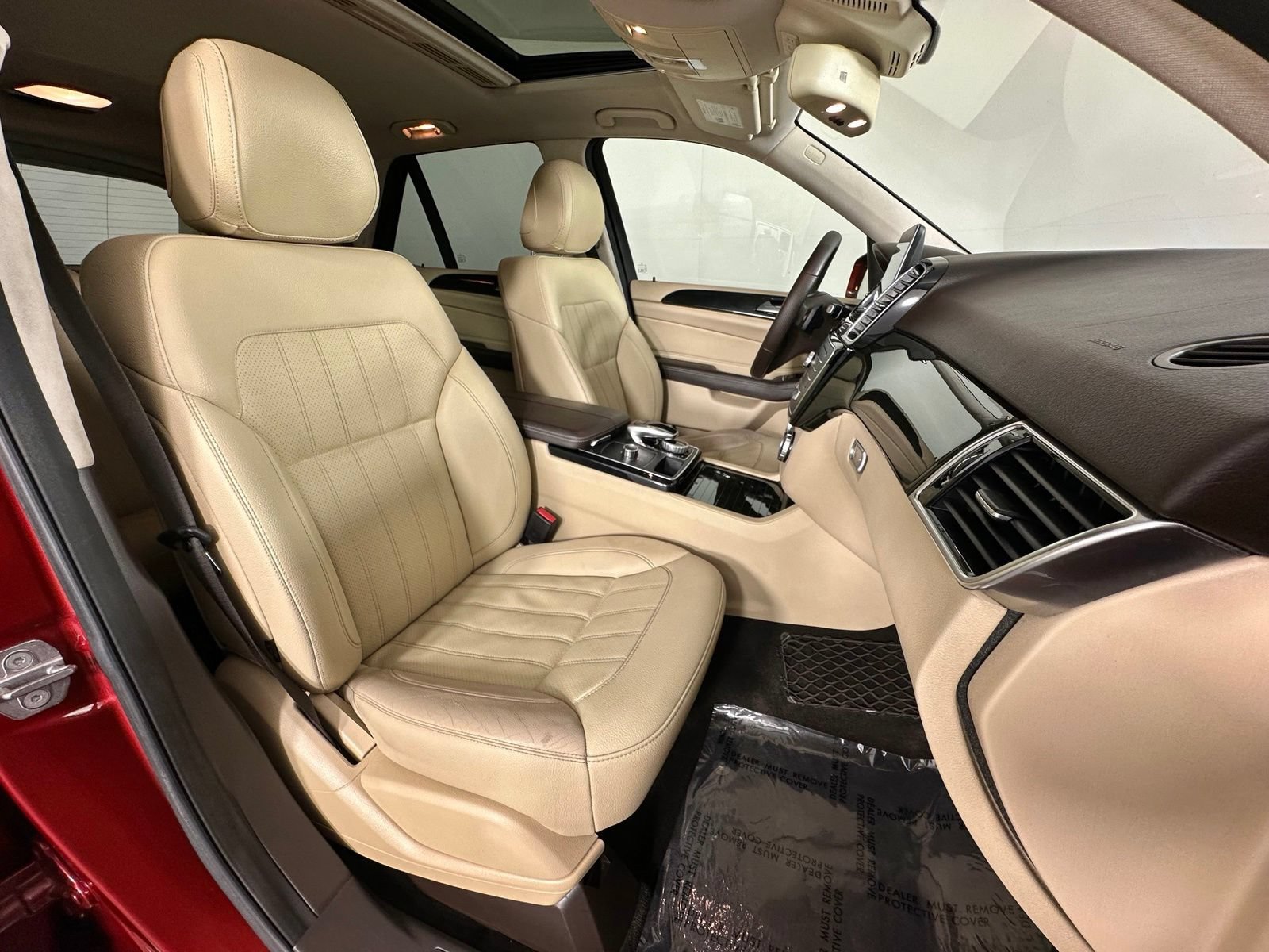 Used 2018 Mercedes-Benz GLE 350 w/ Premium 1 Package image 6