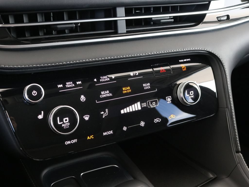 Certified 2025 INFINITI QX60 Pure AWD/4WD image 16