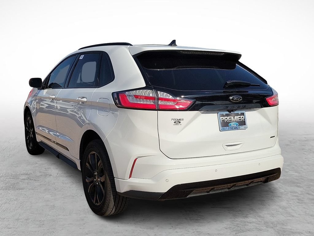 Used 2022 Ford Edge SE w/ Black Appearance Package AWD/4WD image 8