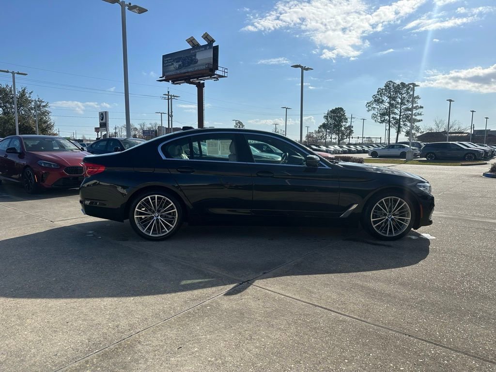 Used 2020 BMW 540i w/ Premium Package RWD image 4