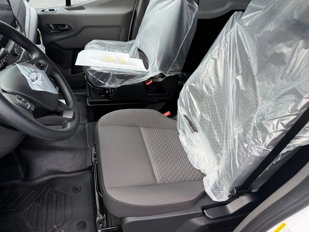New 2026 Ford Transit 250 Low Roof w/ Load Area Protection Package RWD image 18