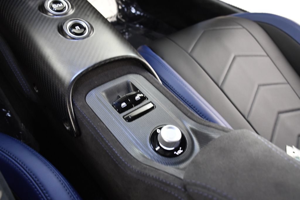 Used 2022 Maserati MC20 Coupe RWD image 36