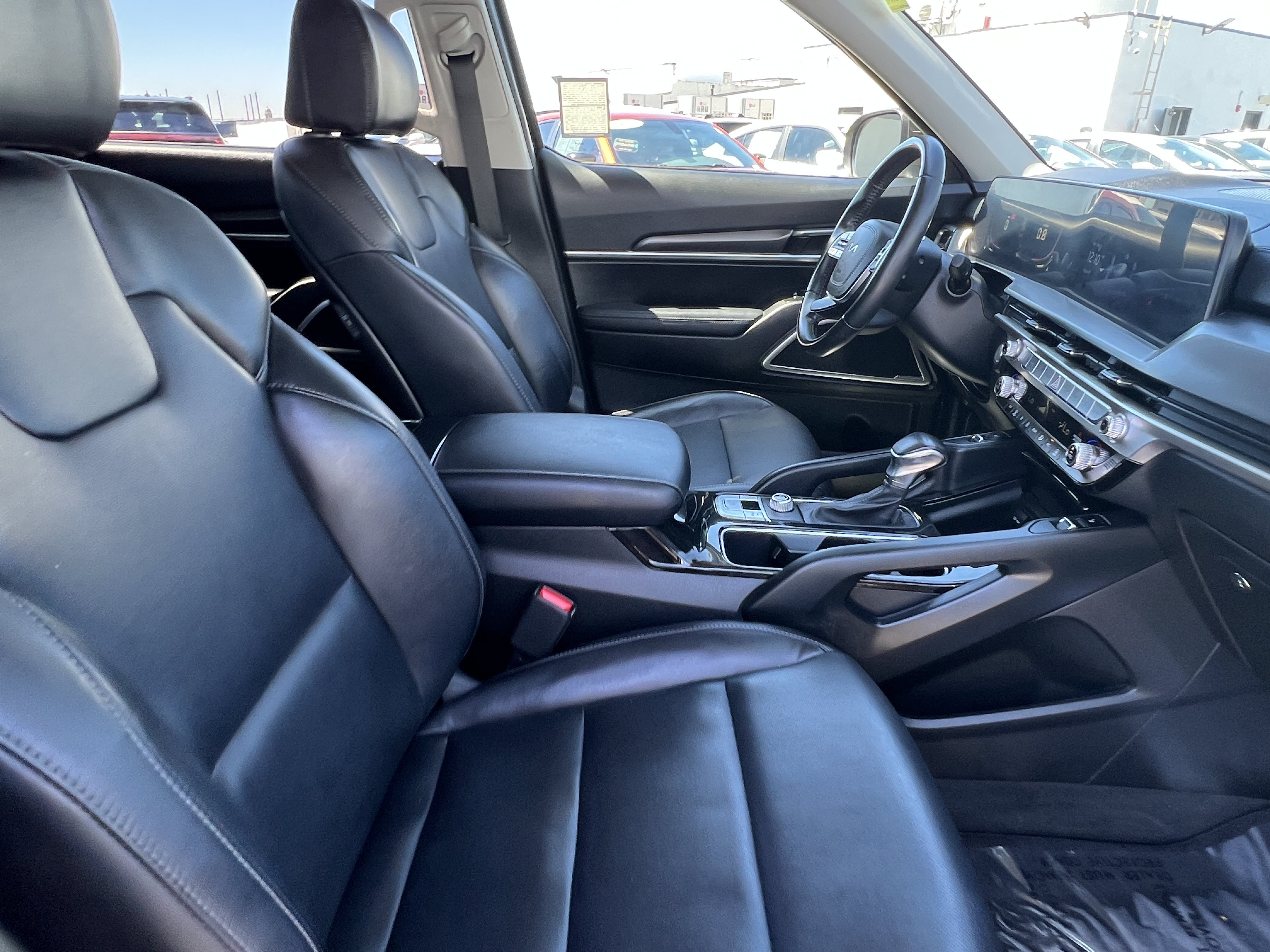Certified 2023 Kia Telluride S FWD image 16