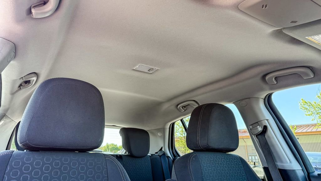 Used 2017 Chevrolet Trax LS AWD/4WD image 17