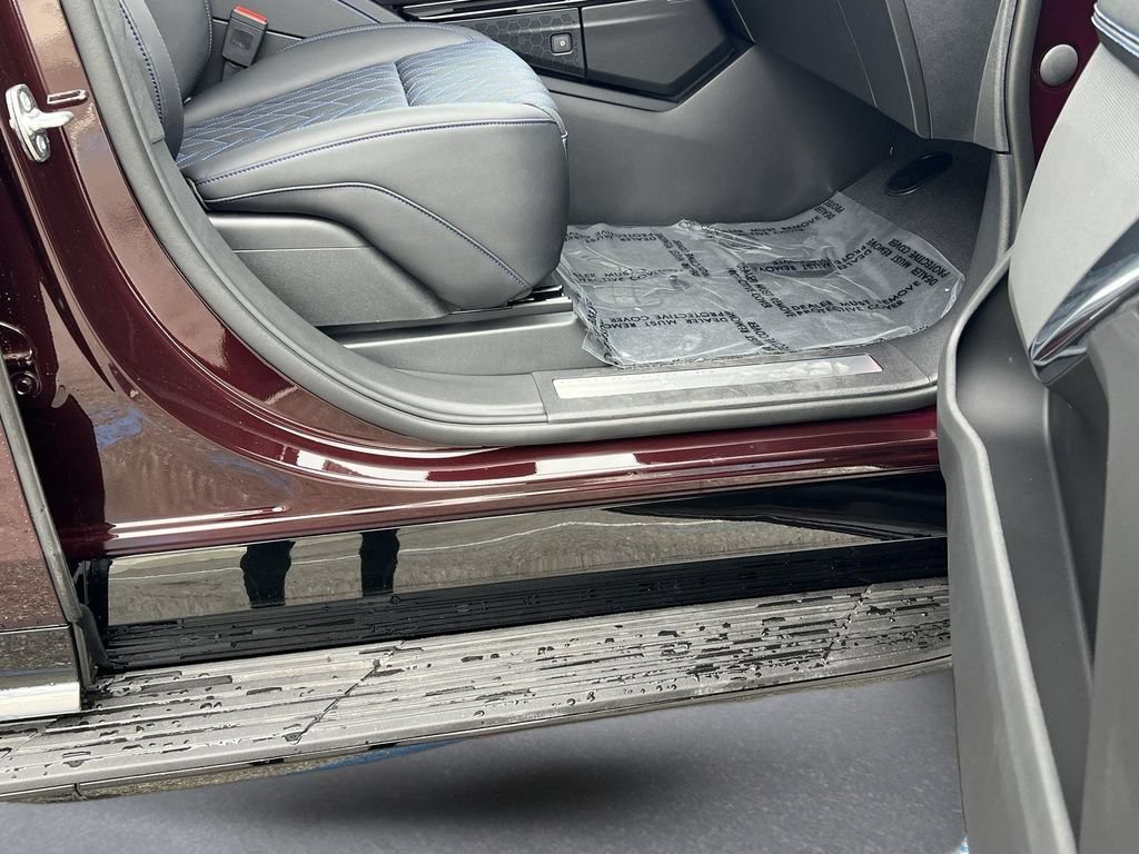 New 2026 Cadillac Escalade IQL Luxury AWD/4WD image 36