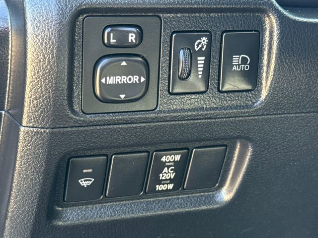 Used 2020 Toyota 4Runner SR5 Premium w/ Moonroof Package AWD/4WD image 24