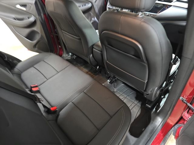 Used 2023 Buick Encore GX Essence w/ Experience Buick Package image 15