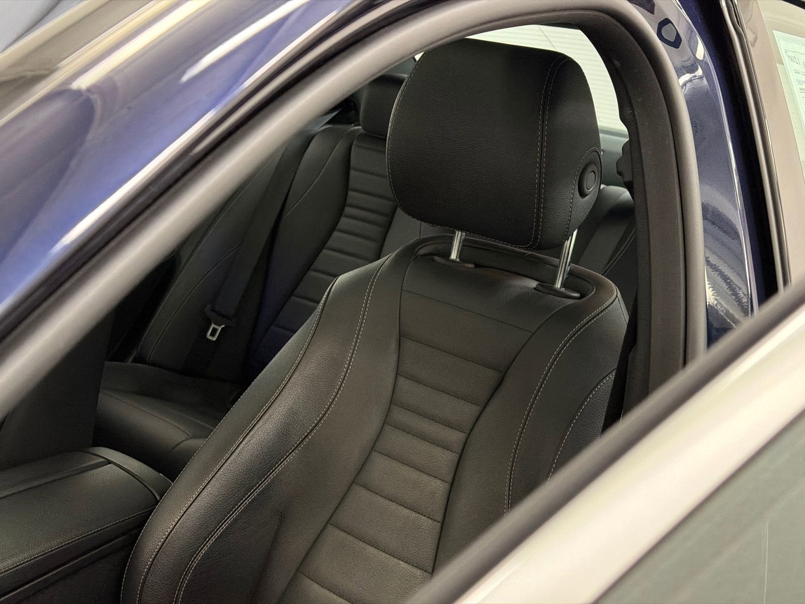 Used 2023 Mercedes-Benz E 350 4MATIC Sedan image 17