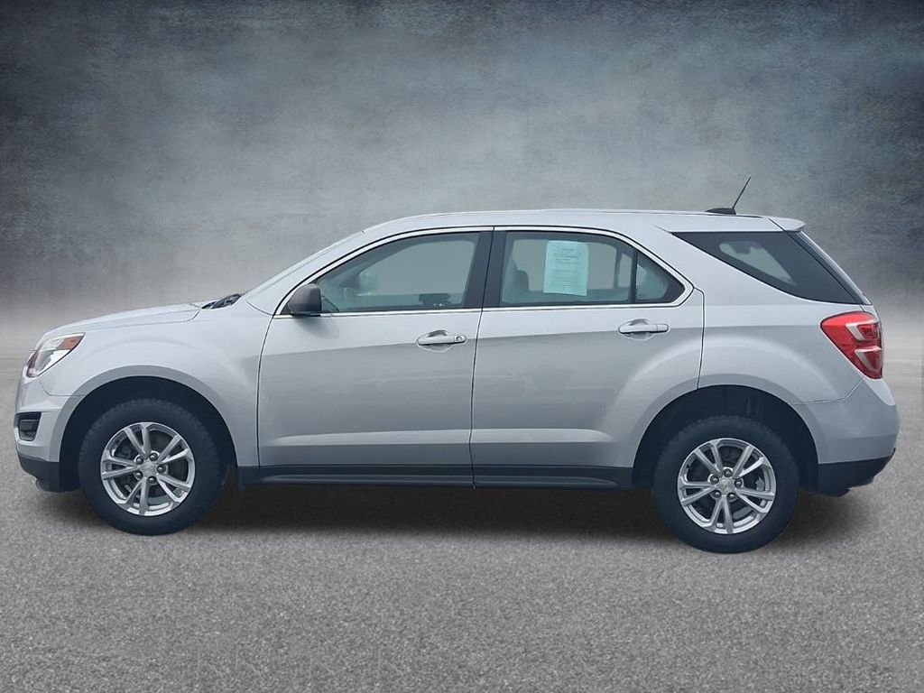 Used 2017 Chevrolet Equinox LS AWD/4WD image 10